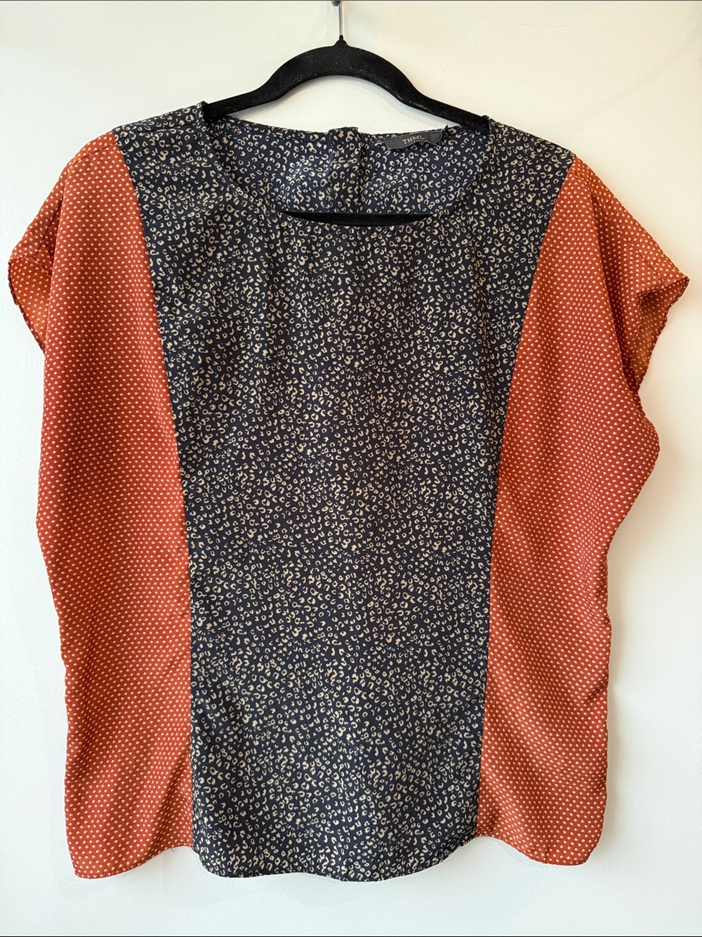 THML Two-Tone Short Sleeve Blouse in Navy & Rust fall animal print large